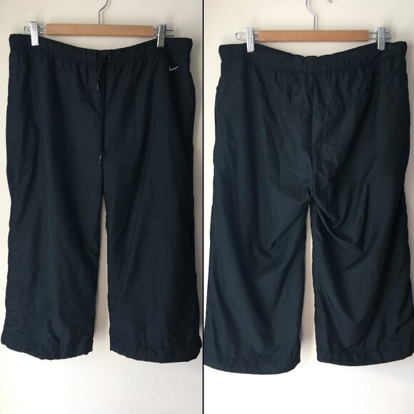 [Nike] Black Mesh Lined Wide Leg Capris | L | Good - Picture 1 of 13